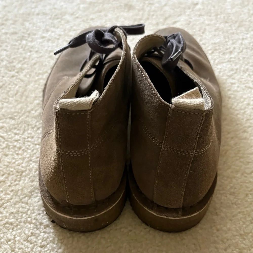 Banana Republic Men’s Ortholite Suede Leather Lace Up Shoes. Size 11.5.